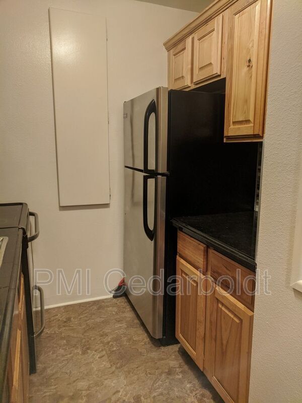 Building Photo - 5875 E Iliff Ave