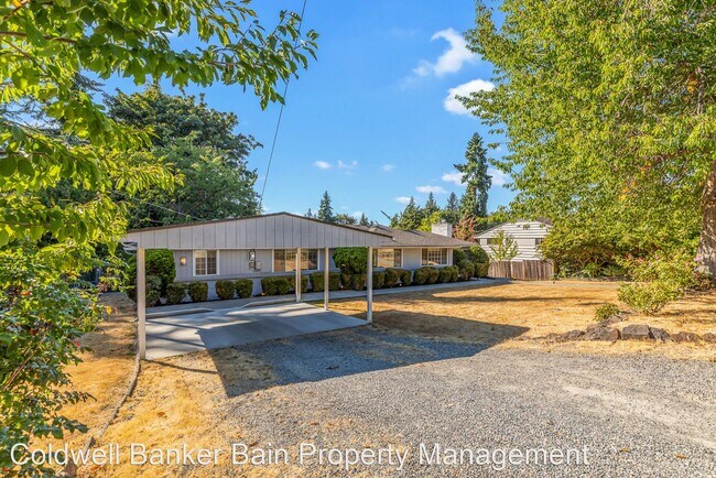 Building Photo - 3 br, 2 bath House - 4135 85th Ave. S. E.