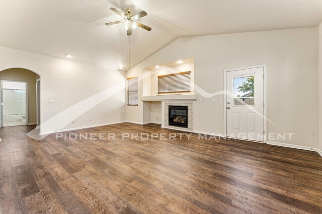 Photo - Spacious Home with Central AC and Washer/D...