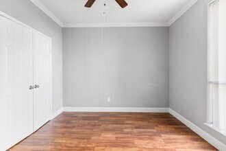 Building Photo - 14814 Perthshire Rd