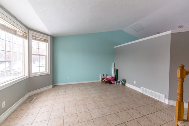 Foto del edificio - 1038 N 2525 W