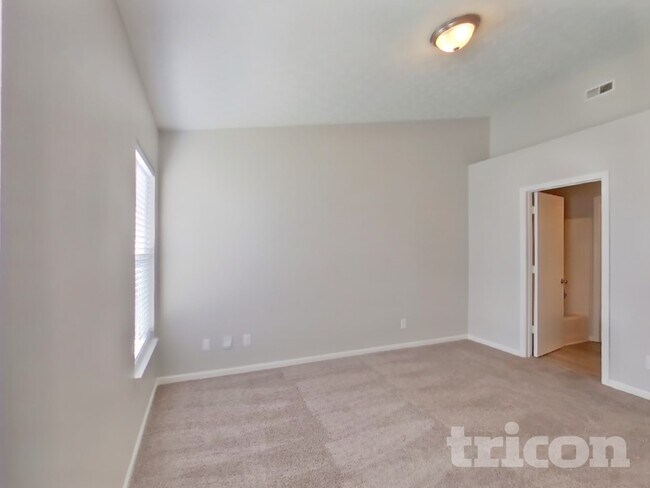 Foto del edificio - 6811 Smithfield Blvd