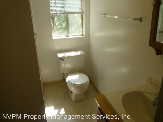 Building Photo - 2 br, 2 bath House - 12672 Centerville Rd