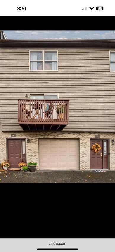 Foto principal - 1080 Willowdale Rd