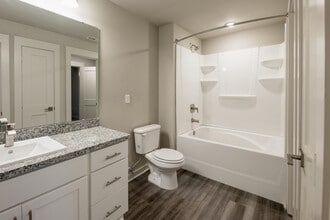 Building Photo - The Enclave