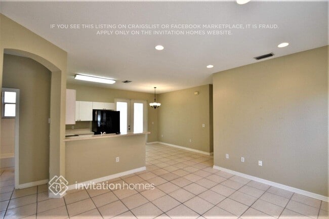 Foto del edificio - 2844 Wells Ave