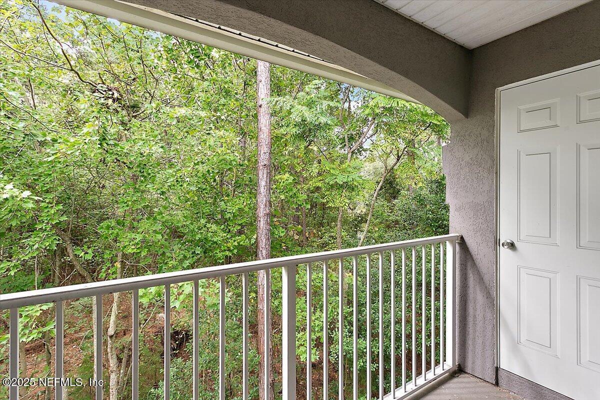Foto principal - 7920 Merrill Rd