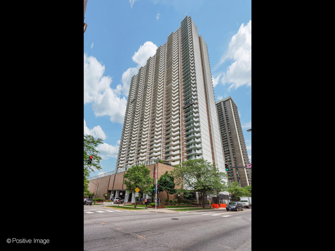 6033 N Sheridan Rd Unit 13J, Chicago, IL 60660 Condo for Rent in
