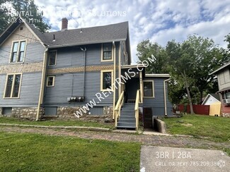 Building Photo - 803 SW 11th St