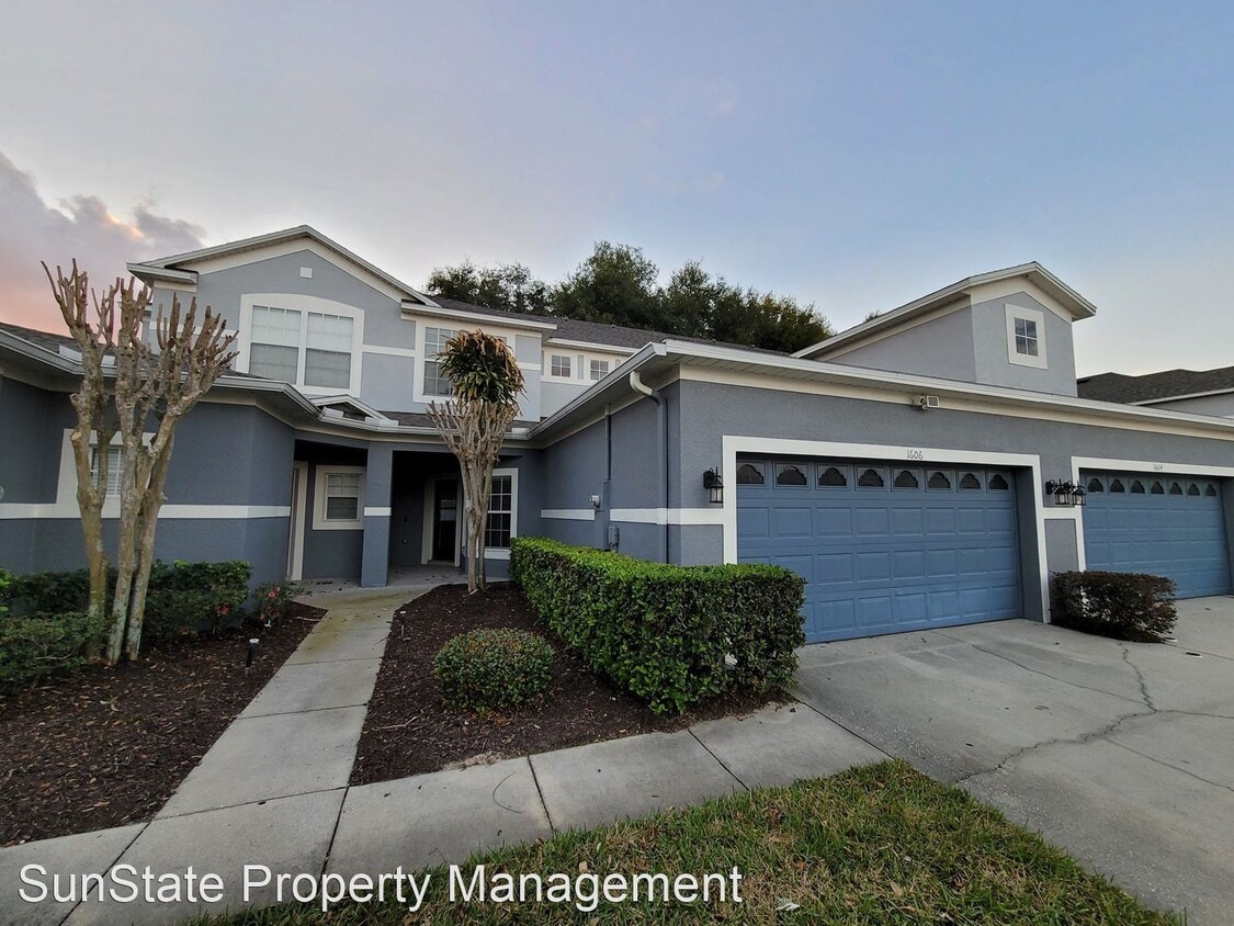 3 br, 2.5 bath House 1606 Travertine Ter... House for Rent in