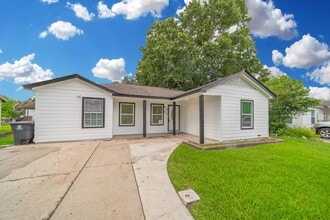 Building Photo - 6307 Westover St