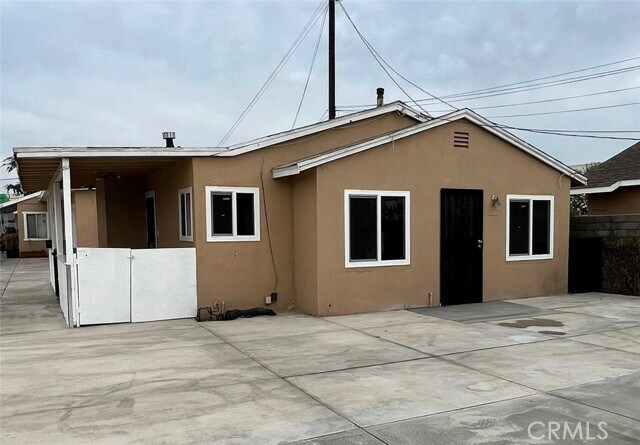Building Photo - 2308 Sastre Ave