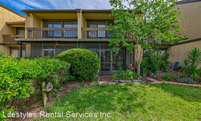 Building Photo - 3 br, 2.5 bath House - 7630 Las Palmas Way...