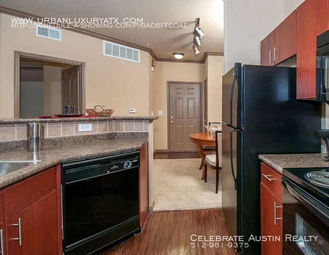 Building Photo - The Cove at Saddle Creek