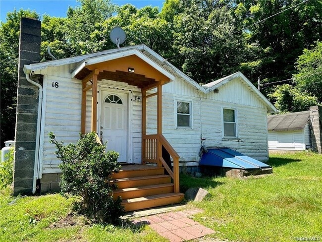 Building Photo - 22 Kelly Hill Rd