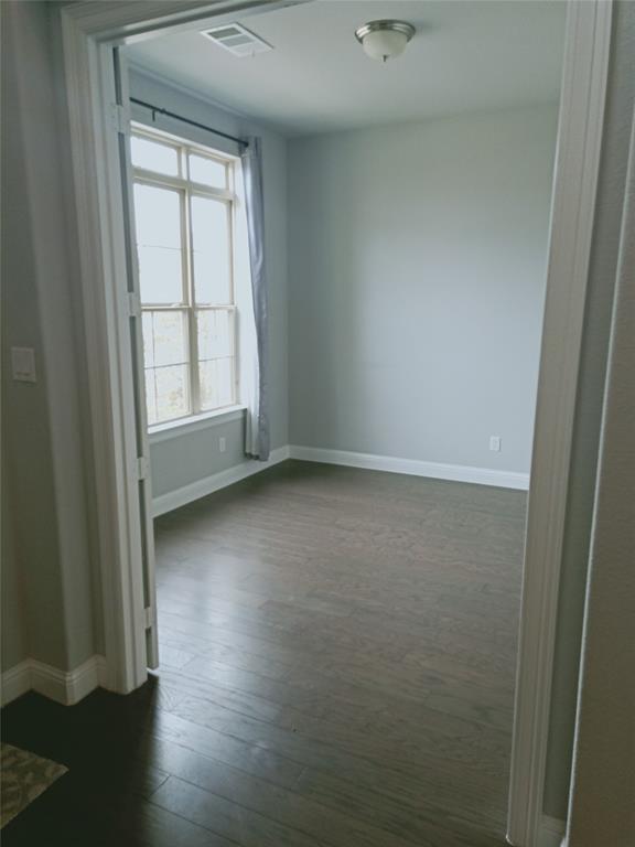 Building Photo - 1068 James Ct