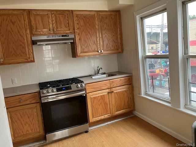 Foto del edificio - 3925 White Plains Rd