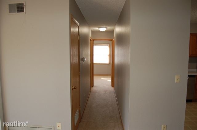 Building Photo - 2 br, 1 bath  - 1014 Oakcrest St Apt 3