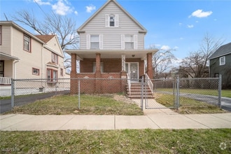 Building Photo - 1433 E 112th St