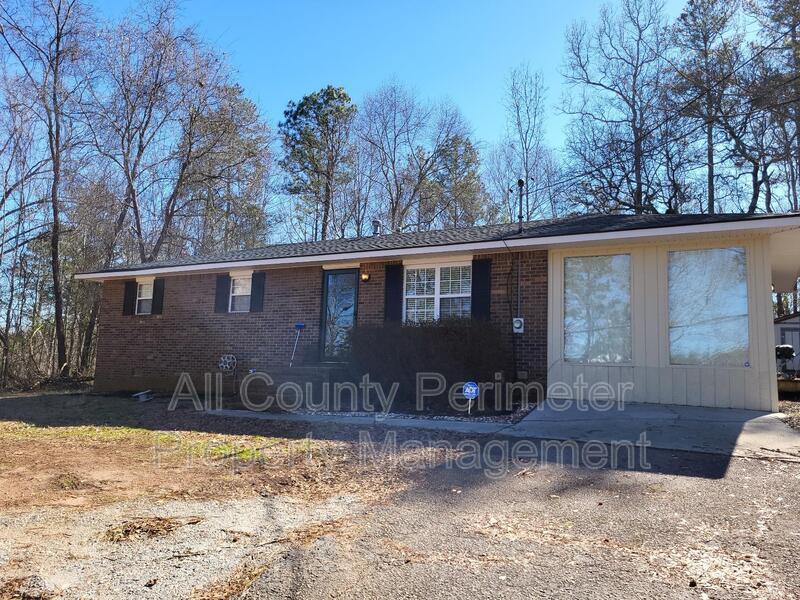 1310 Jackson Rd, Griffin, GA 30223 House Rental in Griffin, GA