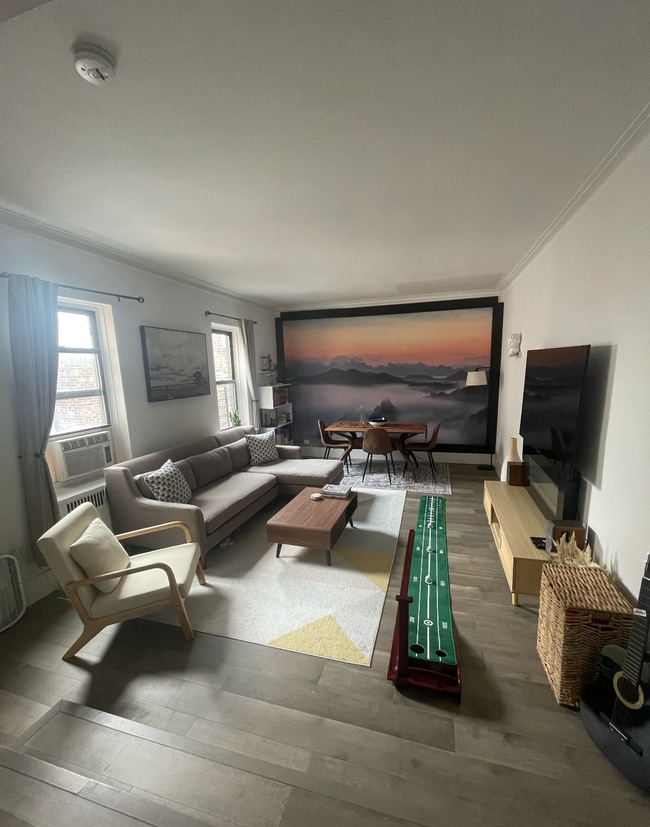 Foto del edificio - 3245 Perry Ave