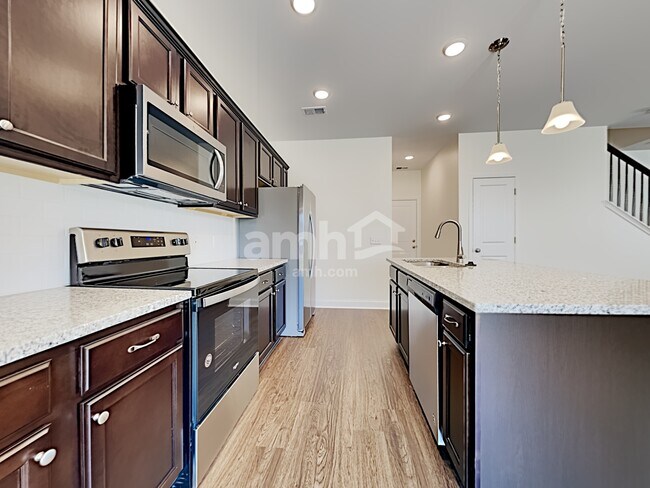 Building Photo - 401 Ronter Court