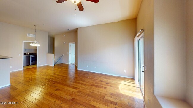 Foto del edificio - 2725 E Mine Creek Rd