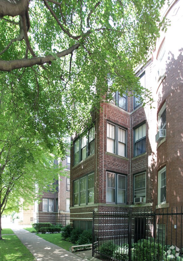 Foto del edificio - 5454-5460 S Kimbark Ave