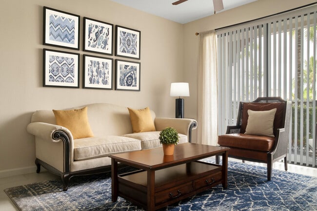 Building Photo - Doral View