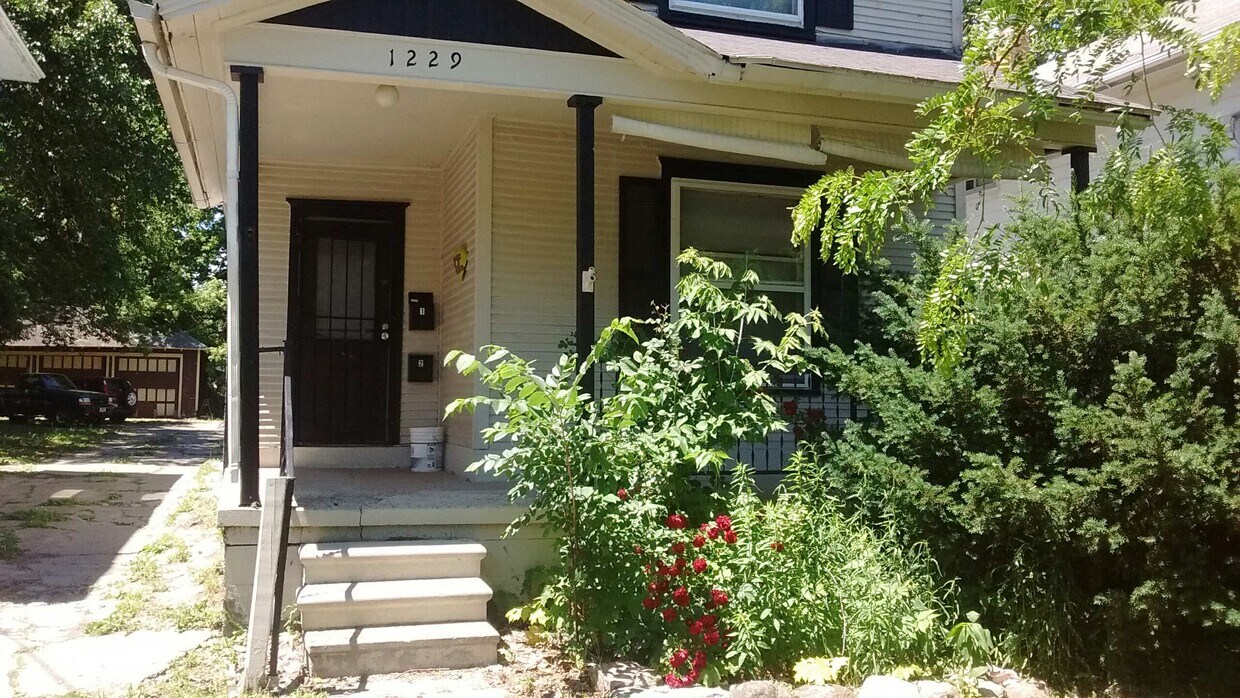 Foto principal - 1229 N Capitol Ave
