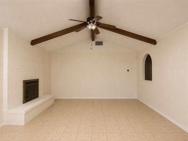 Foto del edificio - 7517 Castillo Rd
