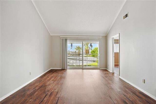Building Photo - 1244 Harbor Dr