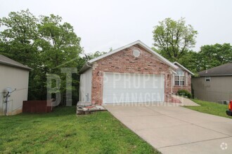 Building Photo - 175 Mesquite Dr