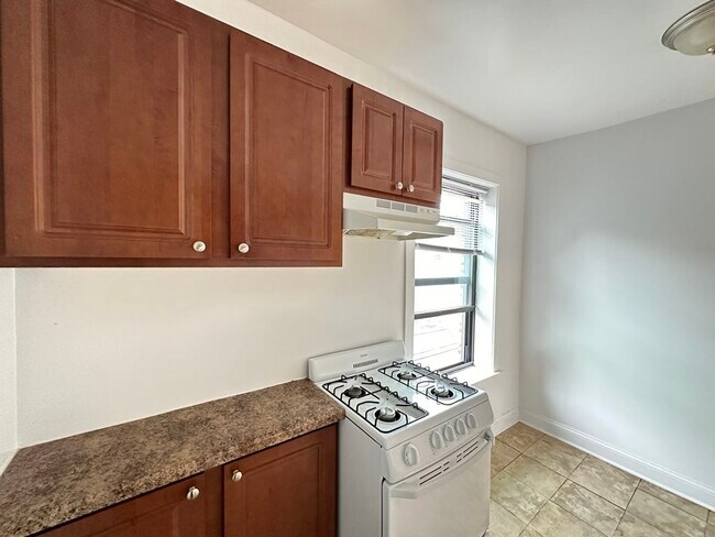Foto del edificio - 2617 N Spaulding Ave