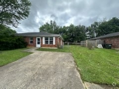 Building Photo - 2621 Vonoa Dr