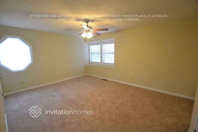 Foto del edificio - 6198 Brookside Ln