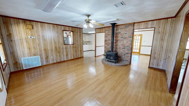 Foto del edificio - 497 High Hope Rd