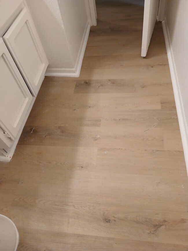 Foto del edificio - 15999 Orange St