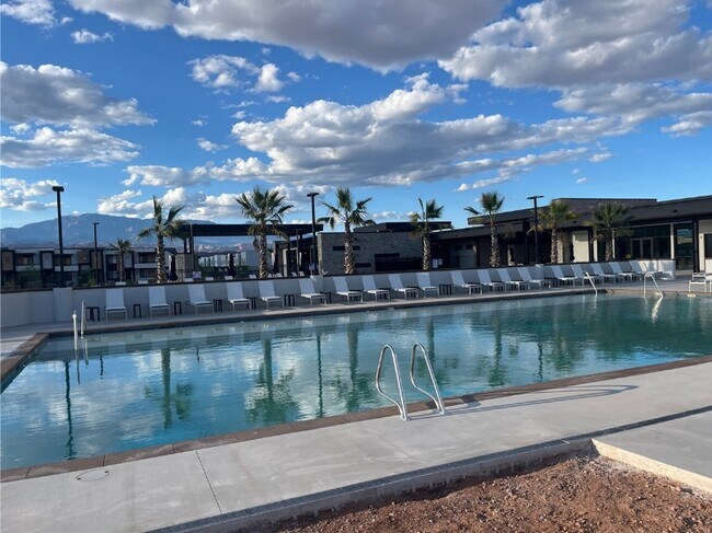 Foto del edificio - 1362 S Gulch Ln
