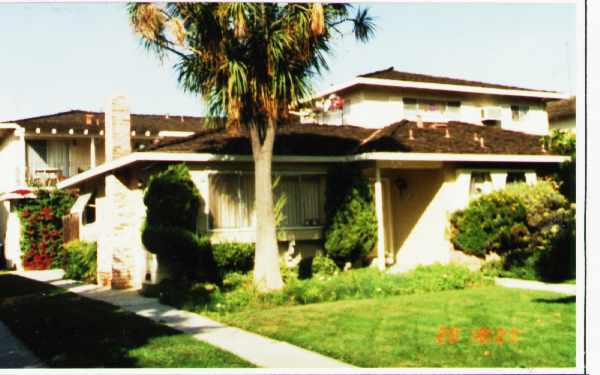 Building Photo - 2975 Neet Avenue