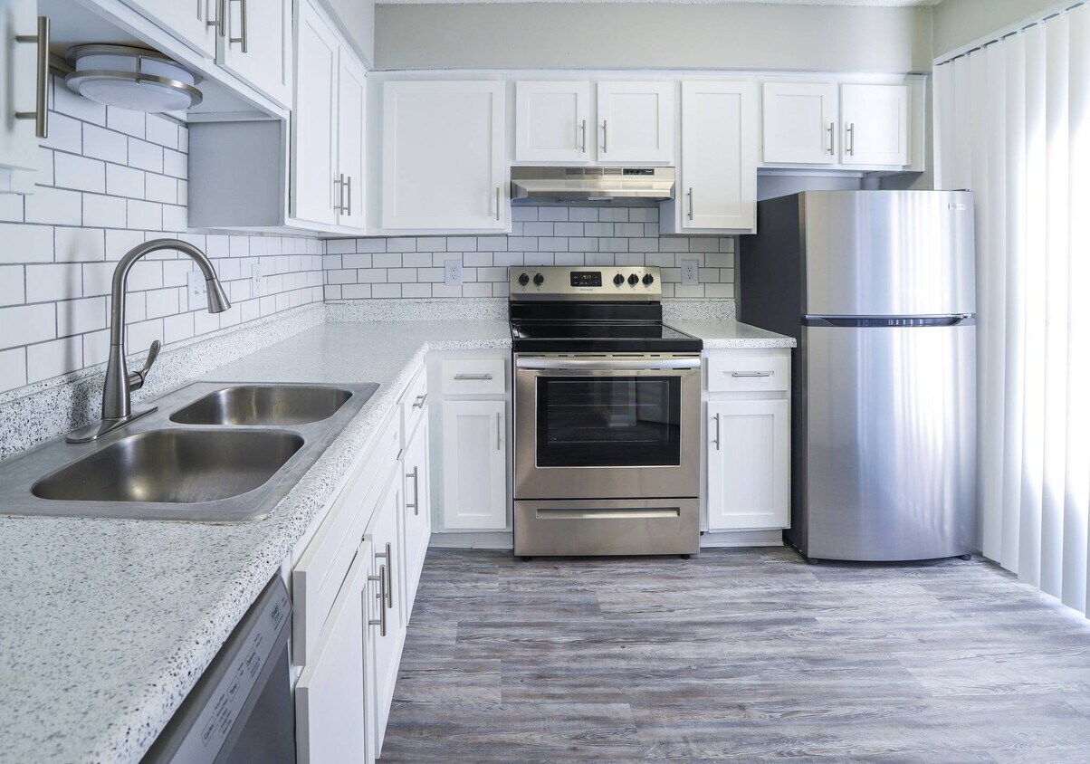 The Grove Killeen Apartments at 4101 E Rancier Ave Killeen, TX