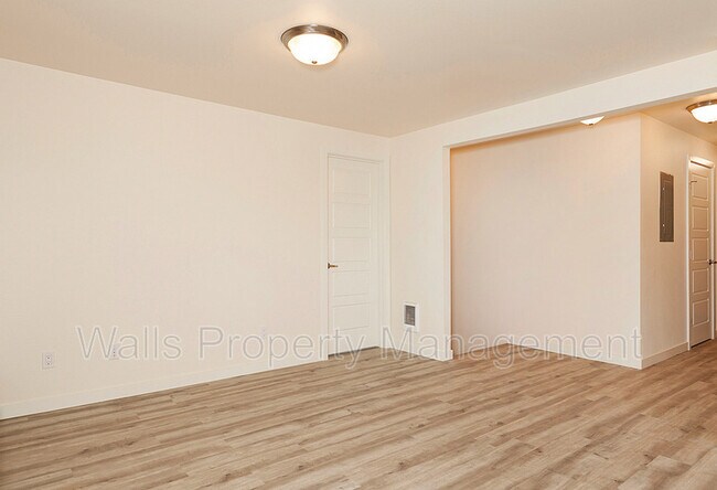 Foto del edificio - 7522 24th Ave NW