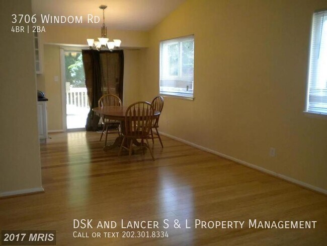 Foto del edificio - 3706 Windom Rd