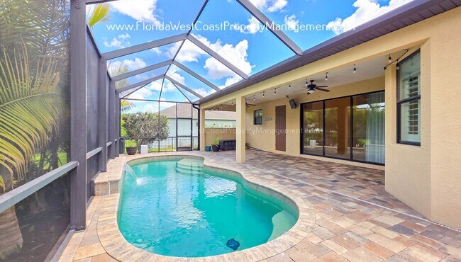 Foto del edificio - SUPERB 4 BEDROOM POOL HOME W/ FENCED YARD! GREYHAWK LANDING ! MOVE IN READY!