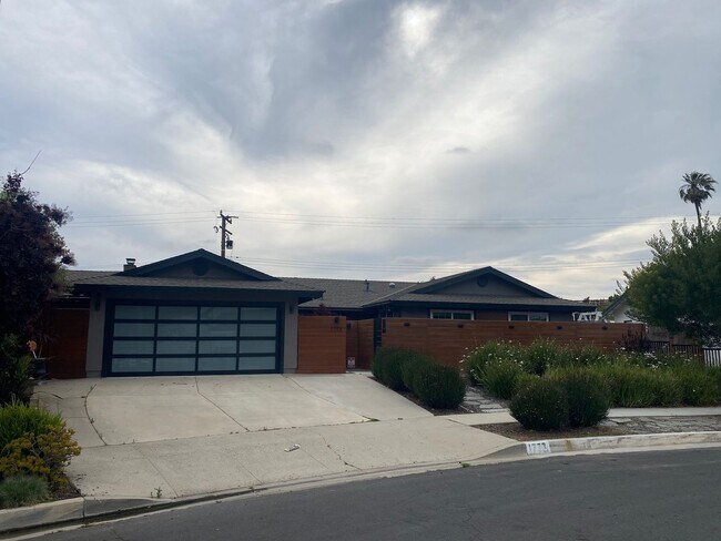 Foto del edificio - Weston Circle - Main