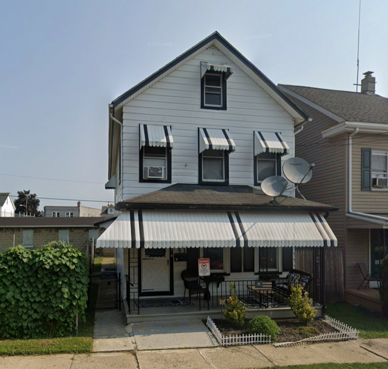 Primary Photo - 53 Lewis St