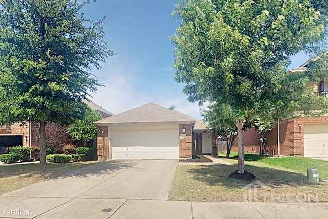 Foto del edificio - 8379 Timberbrook Ln