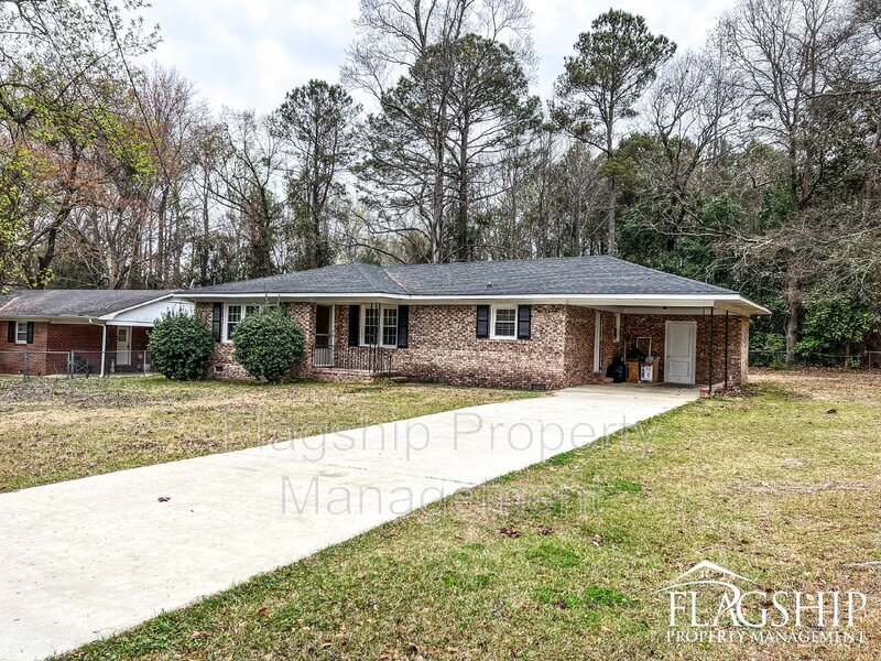 Primary Photo - 2026 Azalea Dr