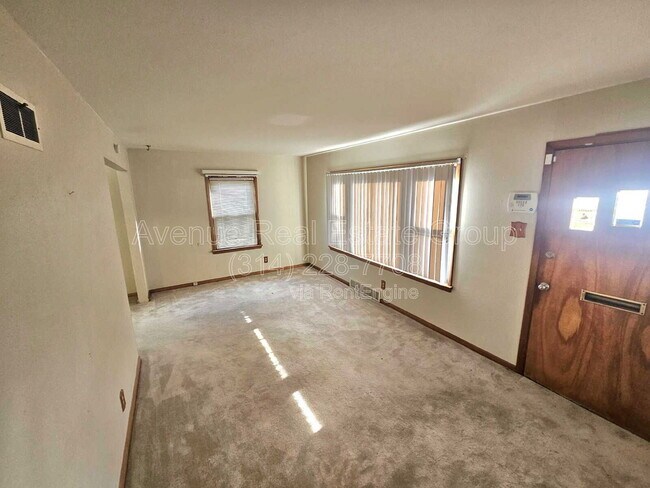 Foto del edificio - 8883 St Cyr Dr