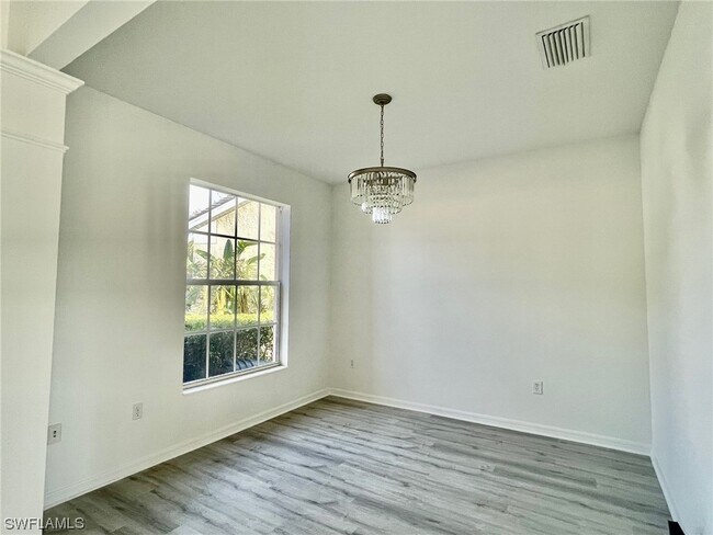 Building Photo - 2656 Sunvale Ct